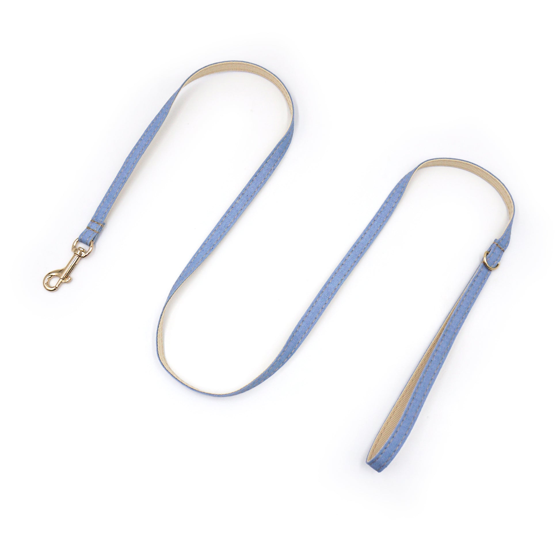 Laisse pour chat et chaton en coton bleu jean avec attaches dorées et intérieur beige.
